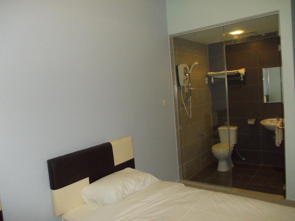 Dream Inn Hotel Bandar Mahkota Cheras Buitenkant foto